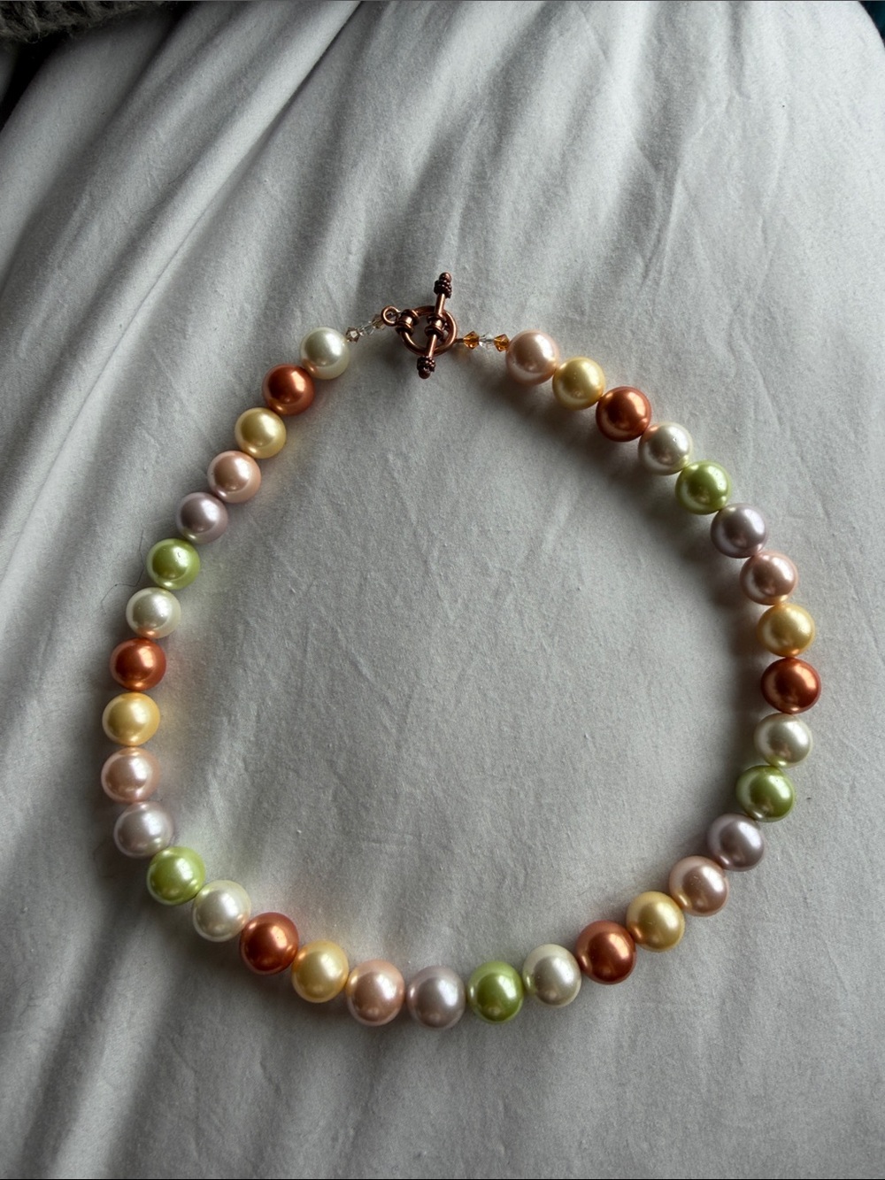 Multicolor Pearl Bead Necklace - Elegant Pastel Statement
